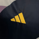 Camisa do Real Madrid Treino 23/24 Preta e Branca