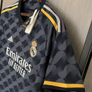 Camisa do Real Madrid III 23/24 Torcedor Preta
