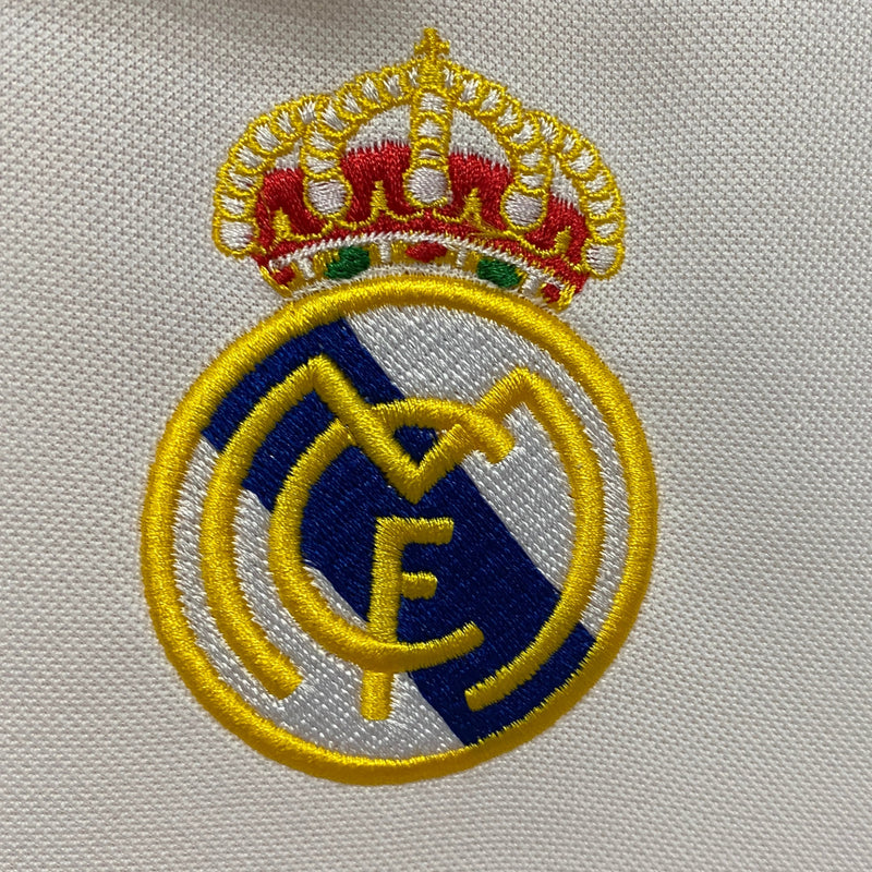 Camisa do Real Madrid I 02/03 Torcedor Branca RETRO