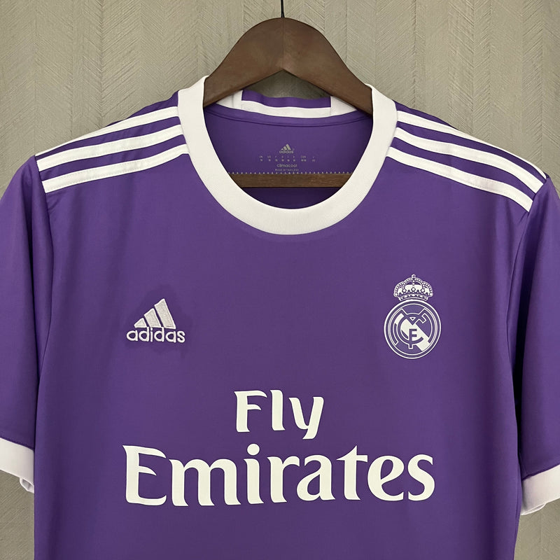 Camisa do Real Madrid II 16/17 Torcedor Roxa RETRO
