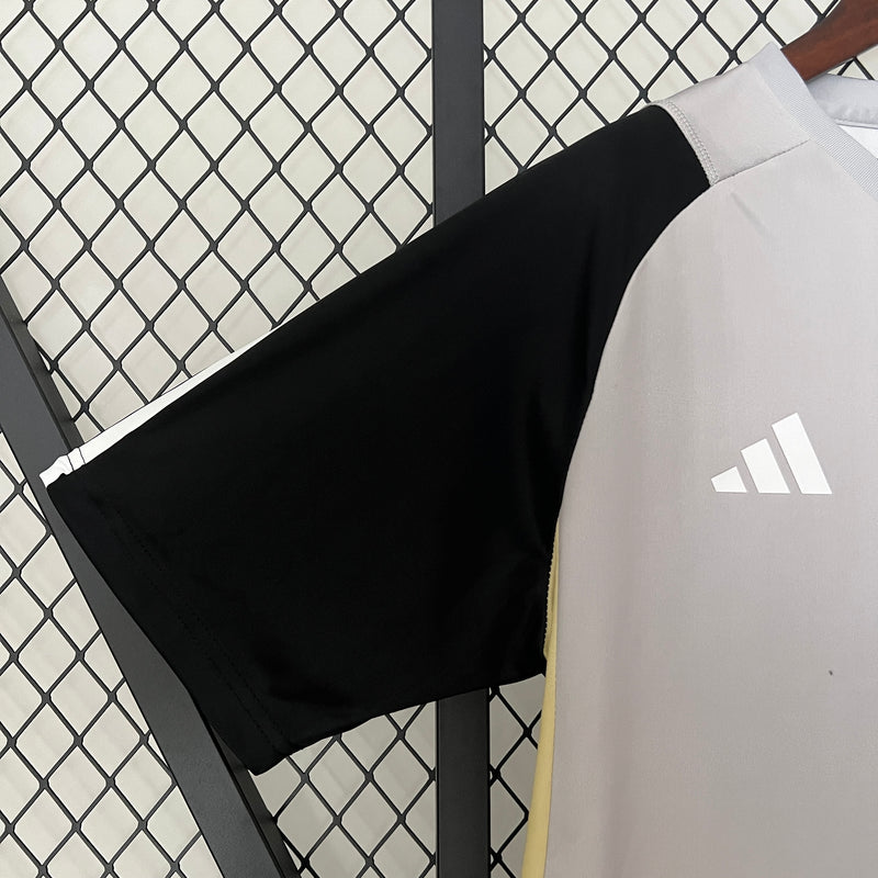 Camisa do Atlético Mineiro Treino 24/25 Torcedor Branca