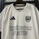 Camisa do Arsenal Edição Especial 25/26 Torcedor Branca