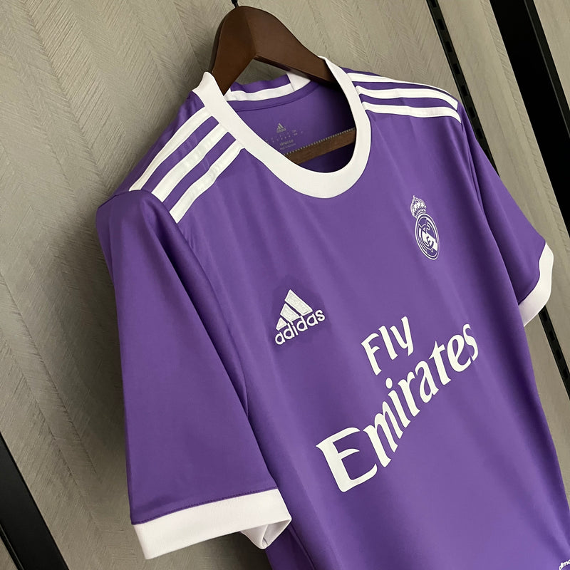 Camisa do Real Madrid II 16/17 Torcedor Roxa RETRO