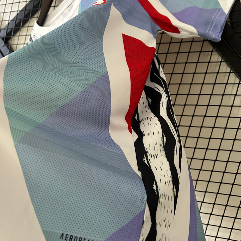Camisa do Arsenal Pré-Jogo 24/25 Torcedor Vermelho e Branco