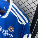 Camisa do Real Madrid III 25/26 Torcedor Azul