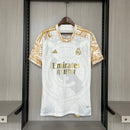 Camisa do Real Madrid Edição Especial 23/24 Torcedor Dourada