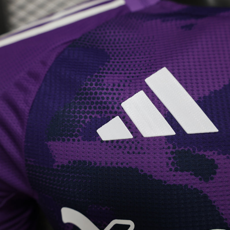 Camisa do Fulham III 24/25 JOGADOR Roxa