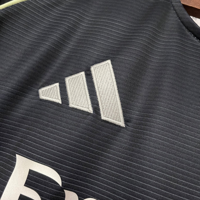 Camisa do Real Madrid II 25/26 Torcedor Preta