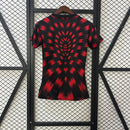 Camisa Feminina do Flamengo Pré-jogo 25/26 Torcedor Preto e Vermelho