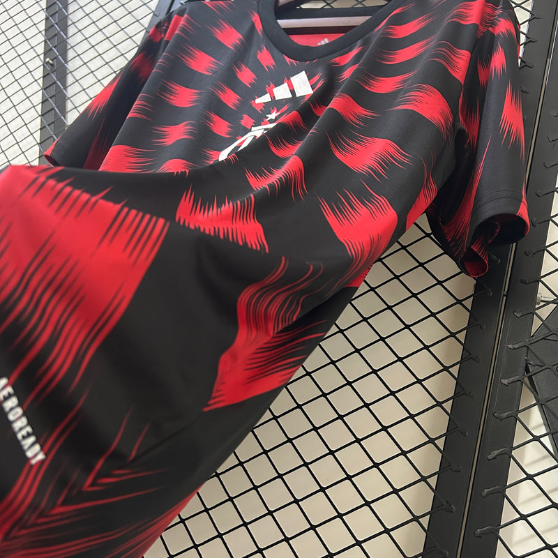 Camisa do Flamengo Pré-jogo 25/26 Torcedor Preto e Vermelho