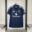 Camisa do Manchester United III 24/25 Torcedor Azul