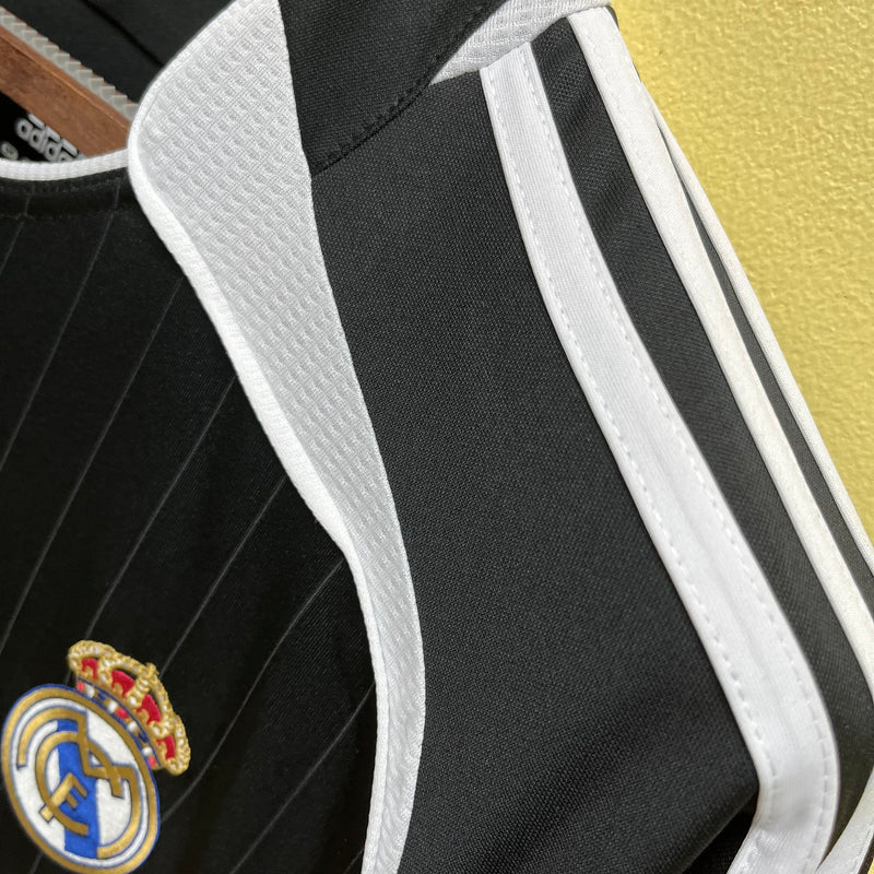 Camisa do Real Madrid II 06/07 Torcedor Preta RETRO