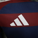 Camisa do Newcastle United II 24/25 JOGADOR Azul e Vermelho