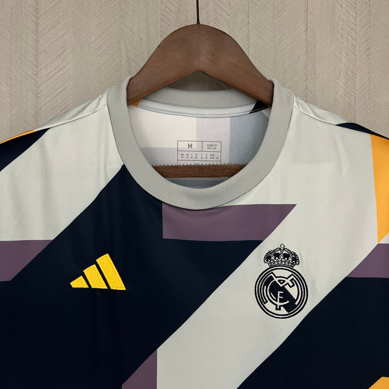 Camisa do Real Madrid Treino 23/24 Preta e Branca