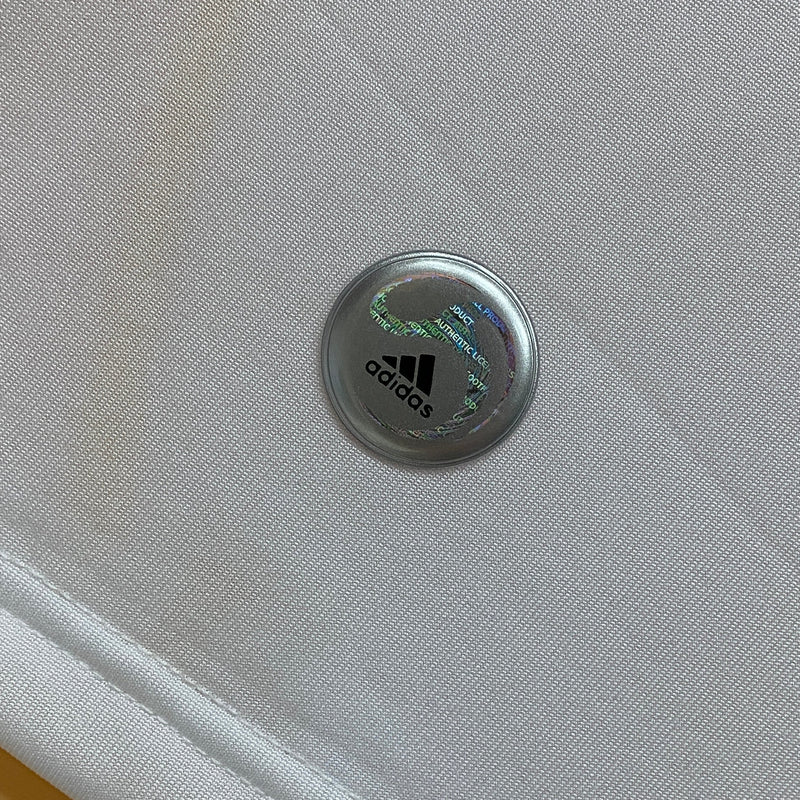 Camisa do Real Madrid I 09/10 Torcedor Branca RETRO