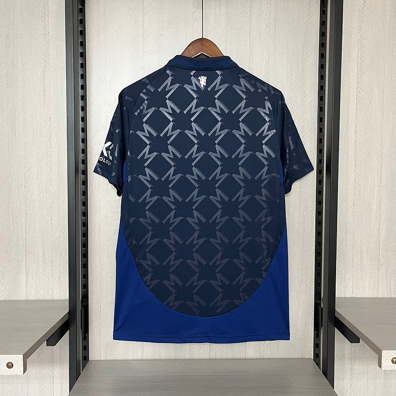 Camisa do Manchester United III 24/25 Torcedor Azul