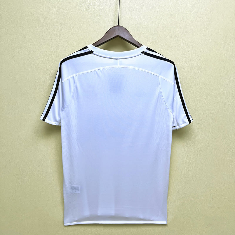 Camisa do Real Madrid I 03/04 Torcedor Branca RETRO