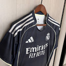 Camisa do Real Madrid II 25/26 Torcedor Preta